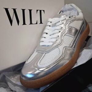 WILT Women's Size 7 Sneakers Metallic Silver Gum Sole BRAND-NEW w/tags/box